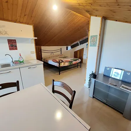 Casa Gialla - & Business Appartement Canzano