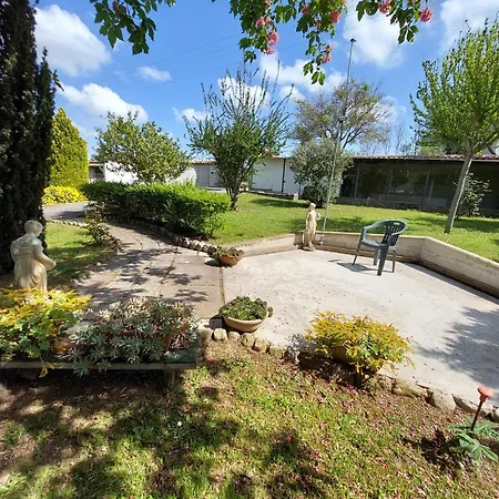 Casa Gialla - & Business Canzano